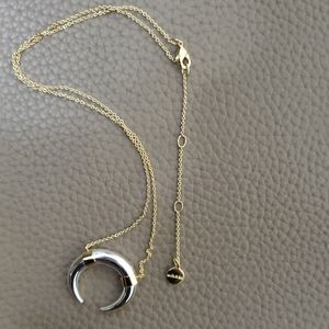 Luna Pendant Necklace